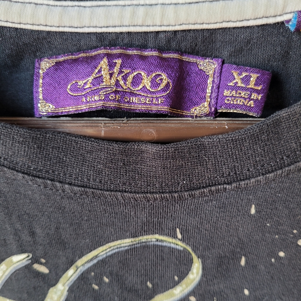 Akoo Shirt - Picture 2 of 3